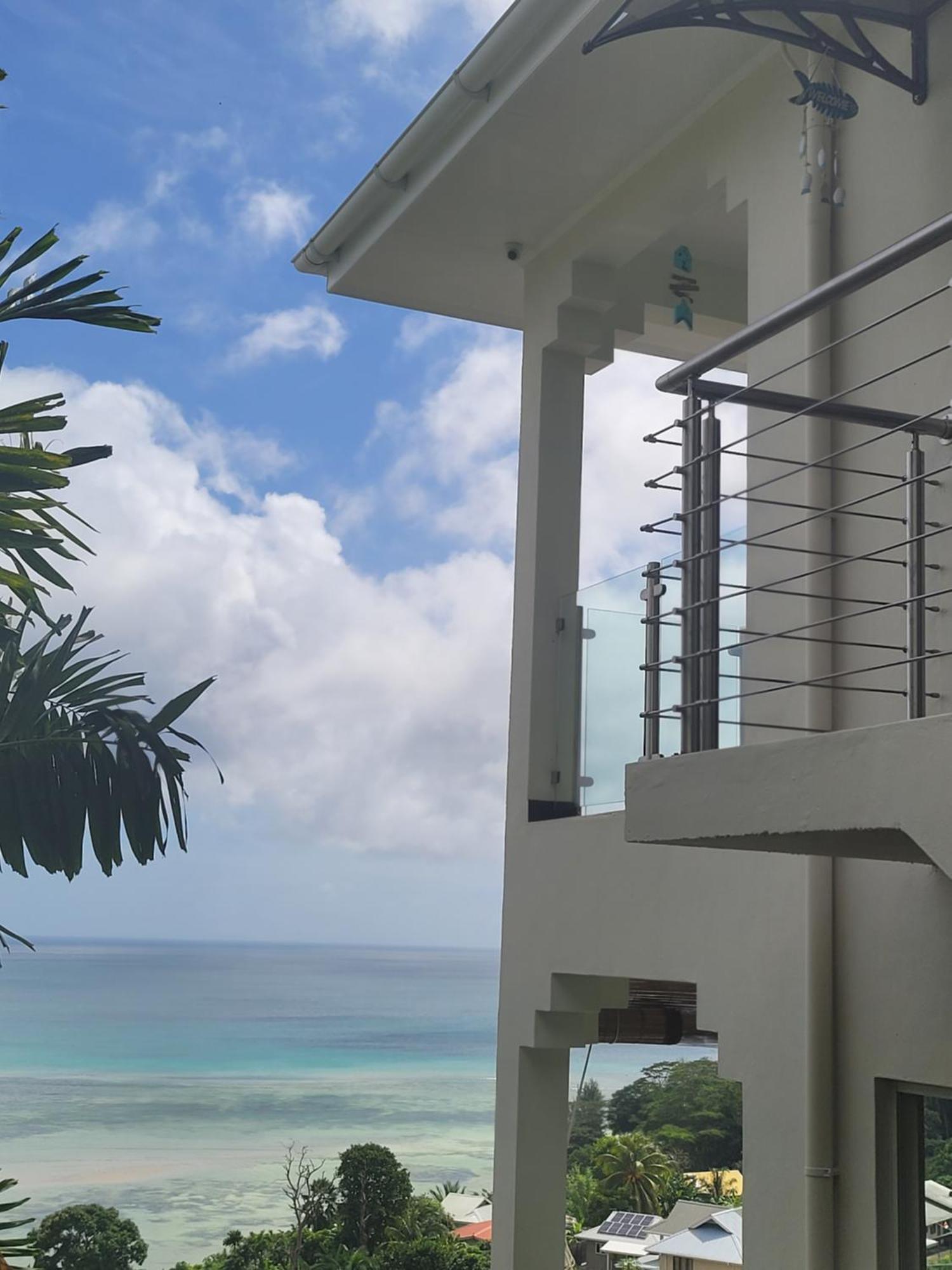 Sunset View Self Catering Apartment Anse Boileau Exterior photo