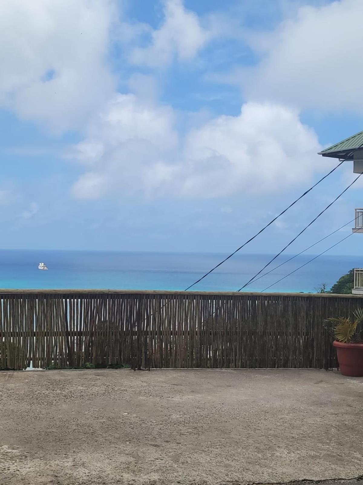 Sunset View Self Catering Apartment Anse Boileau Exterior photo